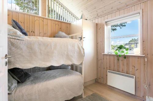 En eller flere senge i et værelse på HA354-Saeby-Kattegatsvej-5