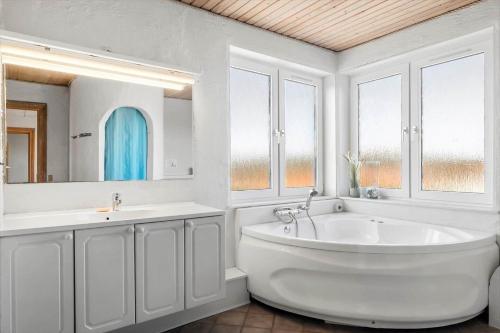 Koupelna v ubytování OH240-Hadsund-Thaliavej-3