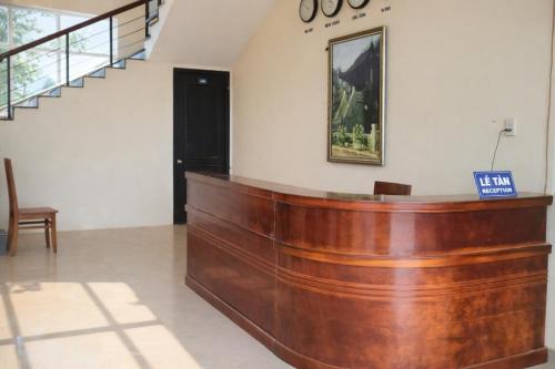 Lobbyen eller receptionen på Hồng Ân Motel Quảng Trị