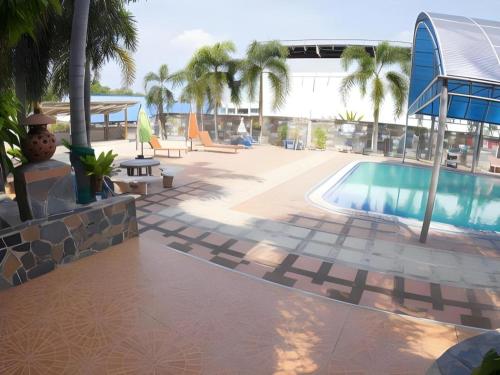 Swimmingpoolen hos eller tæt på Hotel Golf 19