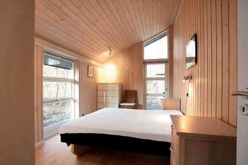 En eller flere senge i et værelse på 11806-Nykobing-Sj-Klintegarden-1