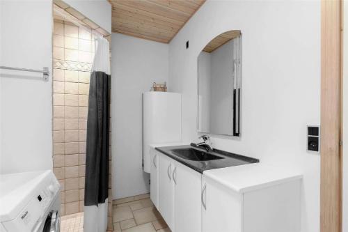 Køkken eller tekøkken på 11130-Nykobing-Sj-Vindingsvej-24