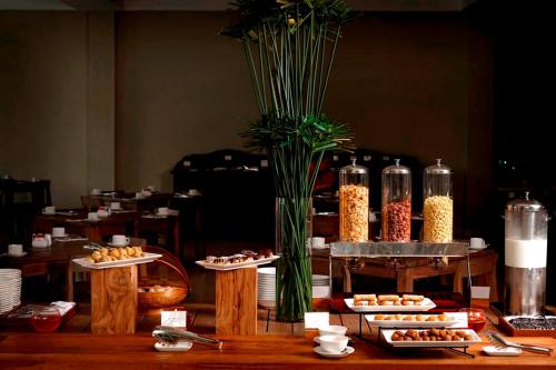 Đồ ăn tại/gần khách sạn