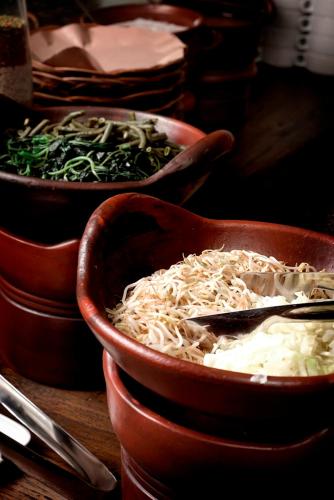 Đồ ăn tại/gần khách sạn