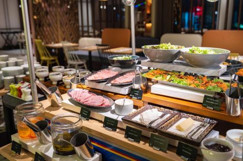 Jídlo v hotelu nebo okolí