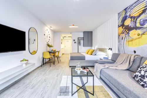 Hica Apartments