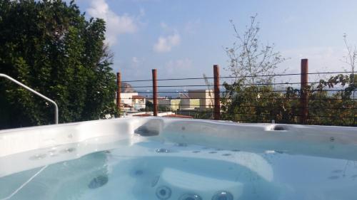 Imagen de la galería de La Zagara Hotel, en Lipari
