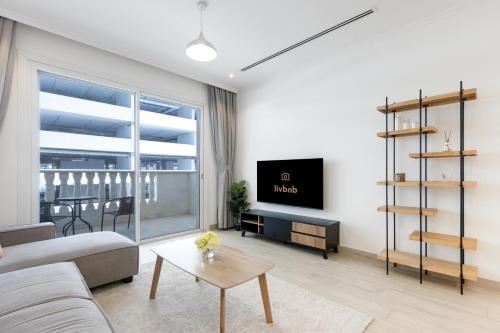 Livbnb-Stylish 1B with Spacious Balcony in JVC