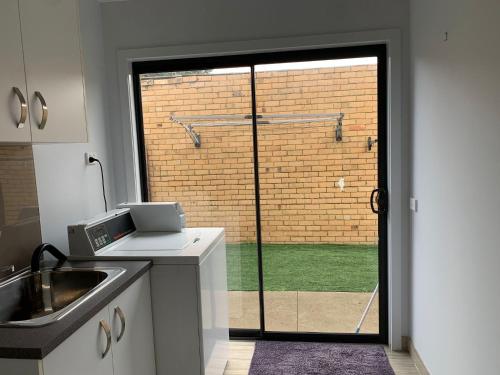 Afbeelding uit fotogalerij van Luxary accommodation in Clayton North