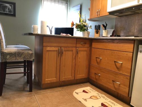 Afbeelding uit fotogalerij van Eagles Nest Lodging in Hinton