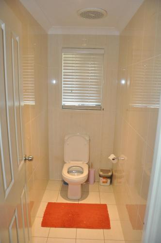 Un baño de TL Warmest Homestay