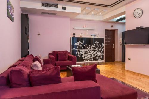 1 Min to Center Apartment with Panoramic View