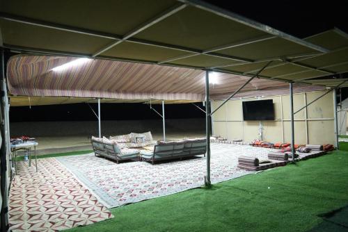 Et opholdsområde på Qurayyat Dhabab