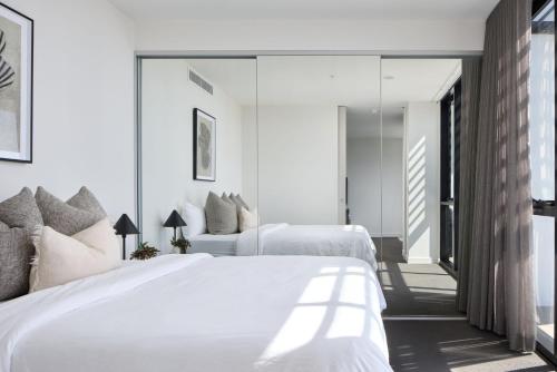 En eller flere senge i et værelse på The Aire