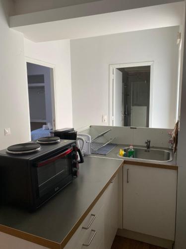 Ermou 44 - 2bdr apartment