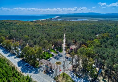 LONGOSPHERE GLAMPING