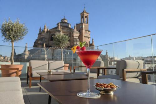 Gran Hotel Claridge Granada - Preferred Hotels & Resorts