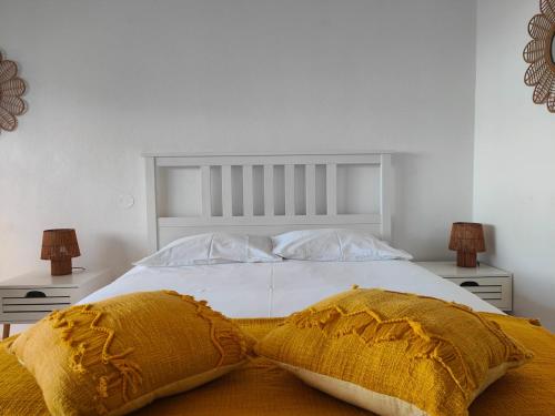 Studio Sea View by QoZzy