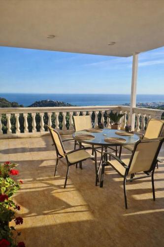 Villa Vista Alegría