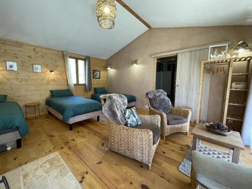 Gallery image of Source Nature in Le Mas-dʼAzil