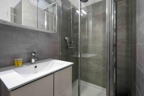 Bright Apartment in The Heart of the City