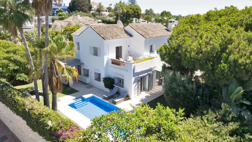 Peaceful Marbesa Home
