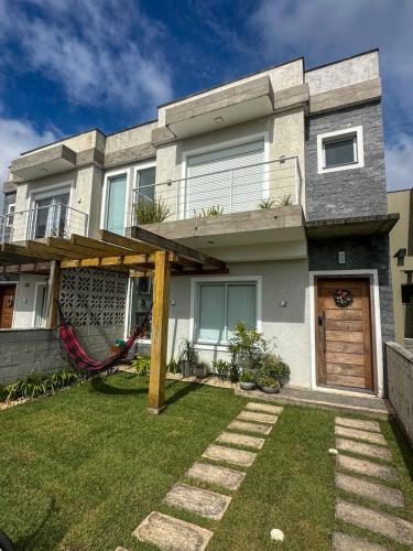 Bygningen som feriehuset ligger i