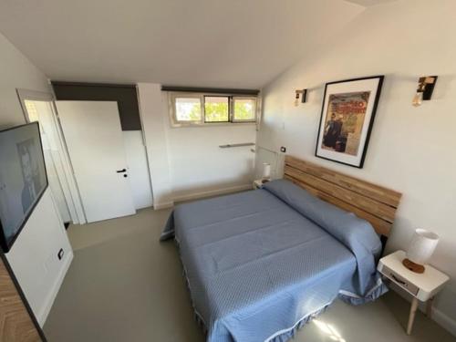 Roof top room in Rome
