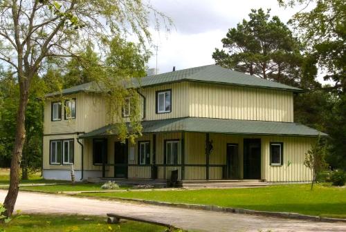 Suurlahe Guesthouse