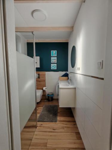 Et badeværelse på Domek Morze