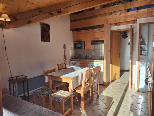 T3 Duplex Chavannes Les Gets - Parking, 6 Pers. - FR-1-573-139