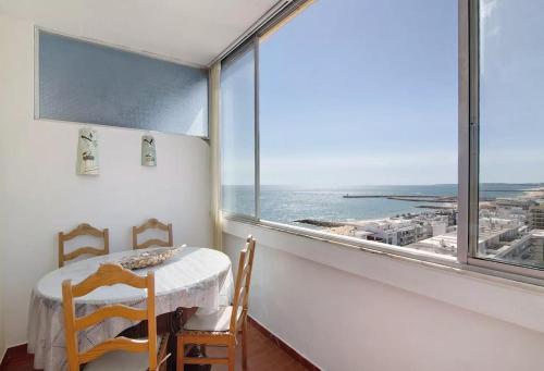 VIP T2 Beachfront with Garage
