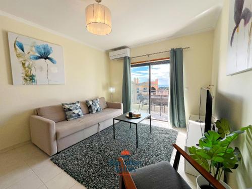 Two Bedroom Apartment with Sea Views in Albufeira