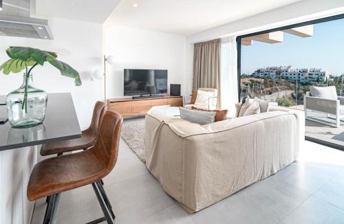 SR Oasis 325 luxury 3BDR with Sea View
