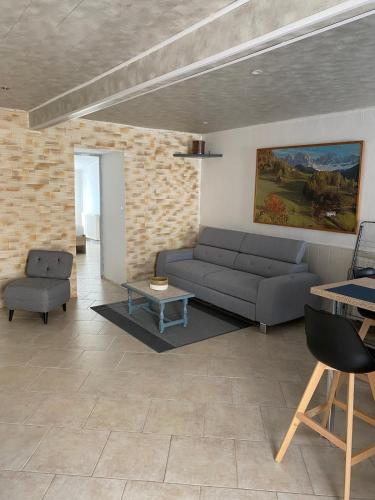 Maison chaleureuse en pleine campagne