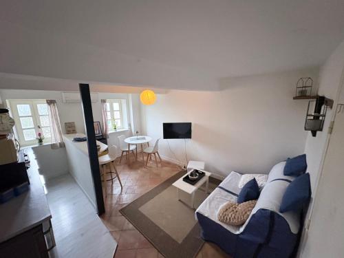 Studio confortable en plein centre proche gare & commerces