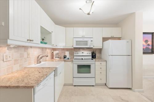 Beach-Ready Hilton Head Condo w Resort Amenities photo 12