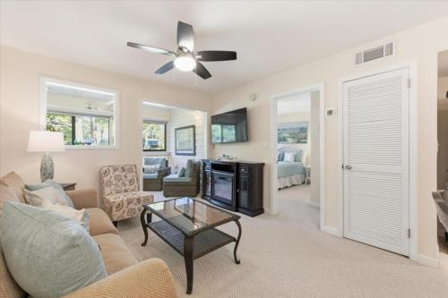Beach-Ready Hilton Head Condo w Resort Amenities photo 10