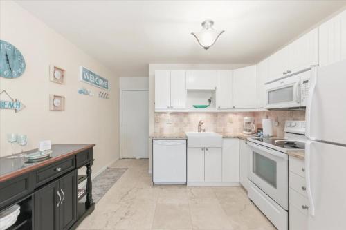 Beach-Ready Hilton Head Condo w Resort Amenities photo 13