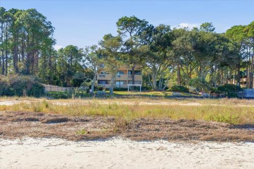 Beach-Ready Hilton Head Condo w Resort Amenities photo 34
