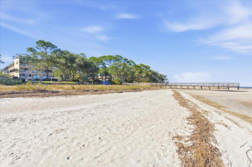 Beach-Ready Hilton Head Condo w Resort Amenities photo 37