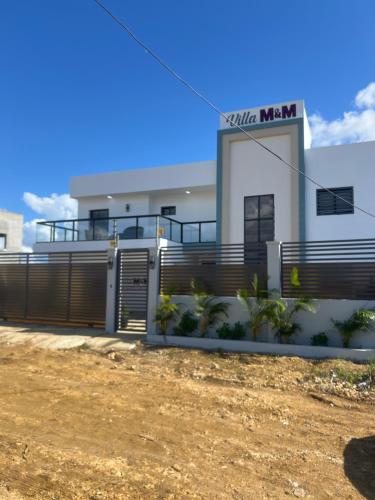 Villa M & M
