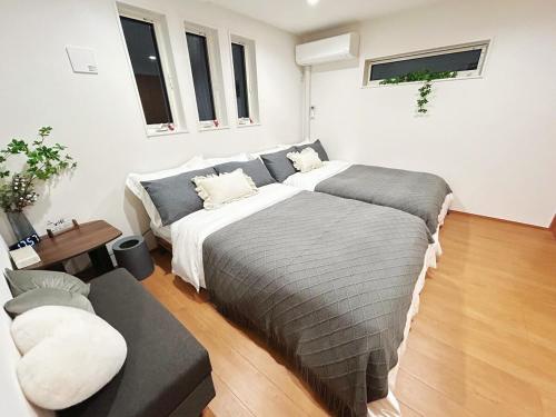 Newly built house with free parking, 3 minutes walk from Shinkoiwa Station
