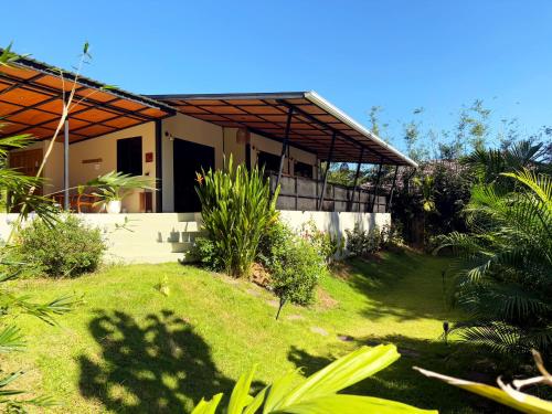 En have udenfor Villa Zen Garden Pai