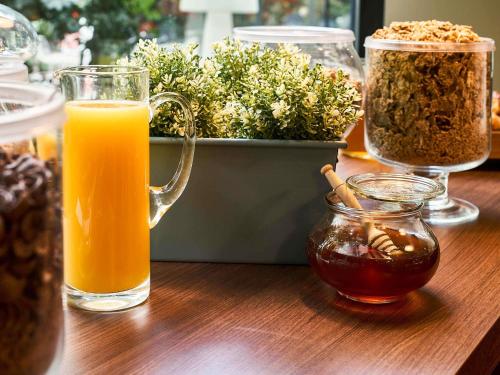 Eten bij of ergens in de buurt van het hotel

