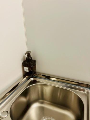 ln39 三宮駅徒歩8分アクセス至便 閑静な住宅街の貸切1ルーム OWL COURT