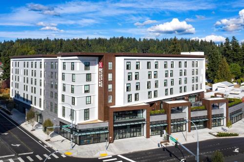 an overhead view of a building with a street at Hilton Garden Inn Redmond WA in Redmond