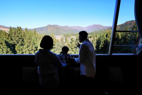 En generel udsigt til bjerge eller udsigt til bjerge taget fra hotellet