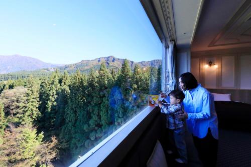 En generel udsigt til bjerge eller udsigt til bjerge taget fra hotellet