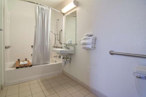 Gallery image of Motel 6-Roseville, MN - Minneapolis North in Roseville